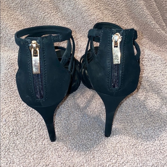 Black Strappy Heels Size 8 - Picture 3 of 9